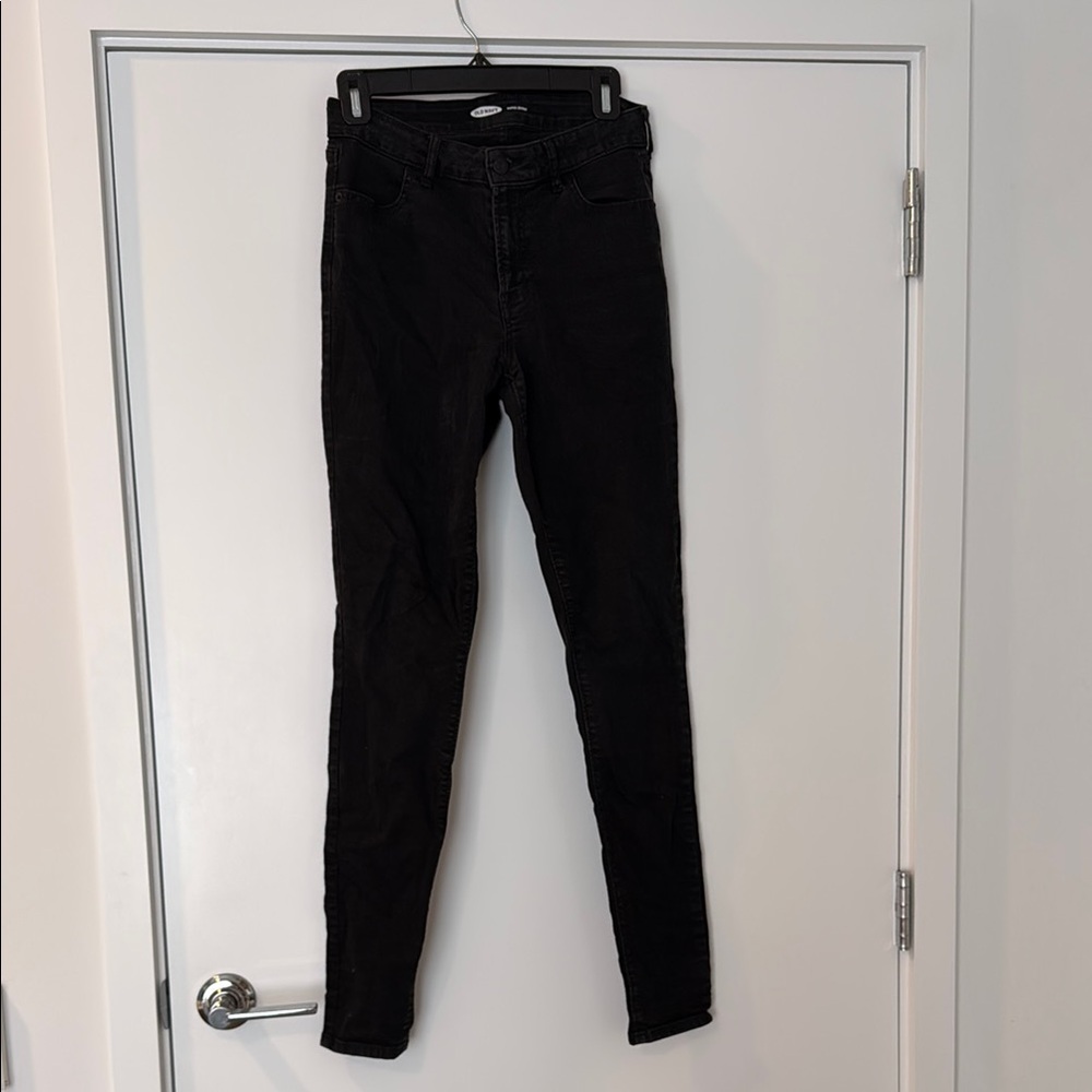 Old Navy Women's Skinny Jeans - Black